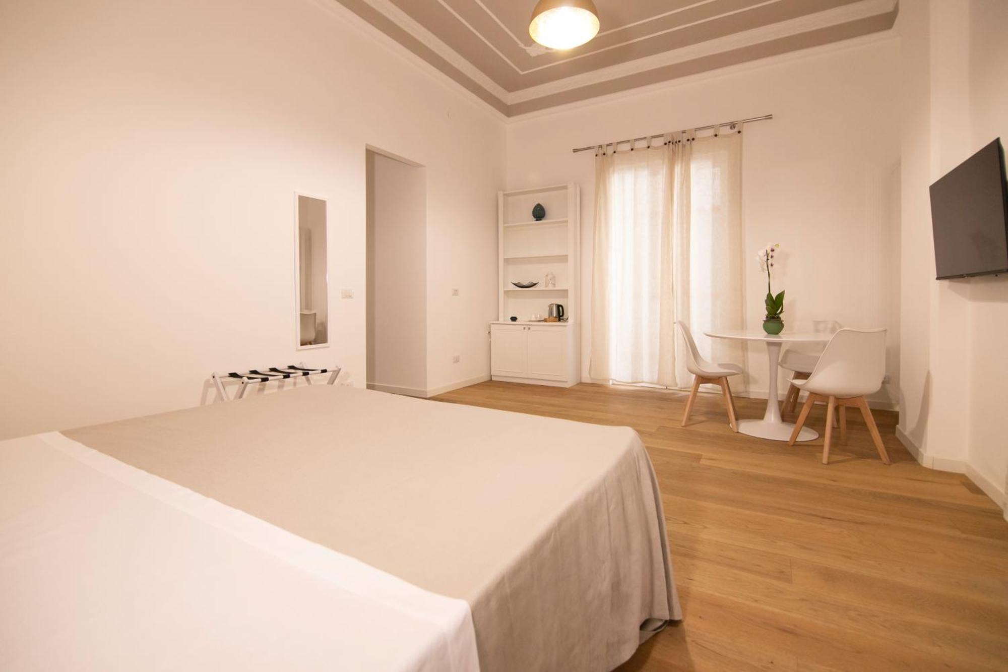 Villareale47 Luxury Suites & Rooms Palermo Eksteriør billede